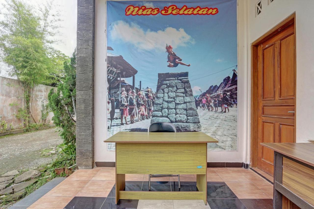 Hotel Wisma CK Kebumen Exterior foto